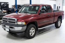 Dodge RAM (BR/BE) 1994–2002 Seitliche Trittbretter Tayga Grey (2 Stk., Aluminium) Foto 1
