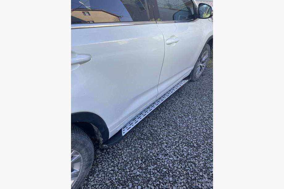 Toyota Highlander 2013-2019 Trittbretter Original Design (für EU und USA, 2 Stk, Aluminium) Foto 5
