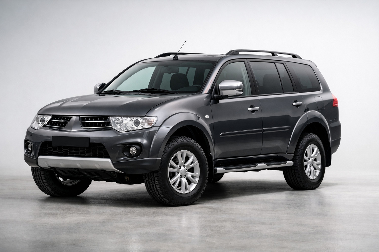 Test Mitsubishi Pajero Sport 2008-2015: ein harter SUV statt Crossover