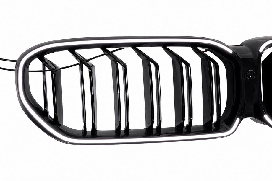 BMW 5er G30/G31 2017–2023 Nierengitter M-Look V1 LED (2021-2023, Schwarz Hochglanz) Foto 5
