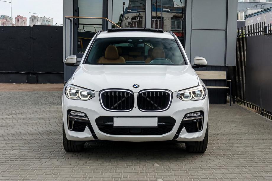 BMW X4 G02 2018- Nierengitter 1 Bar LED (2018-2021, Schwarz Hochglanz) Image