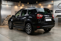 Nissan Terrano 2014- Seitliche Trittbretter Bosphorus Black (2 Stk., Aluminium) Foto 1