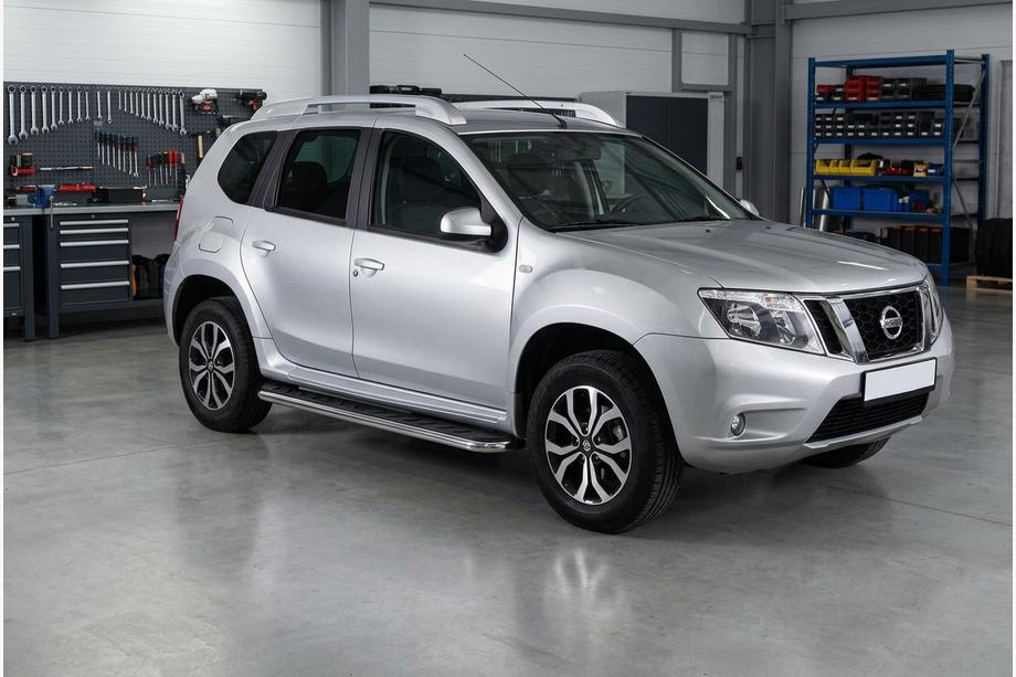 Nissan Terrano 2014- Maydos V1 Seitenschweller (2 Stk., Aluminium/Edelstahl) Foto 1