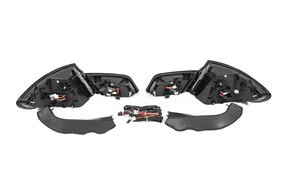BMW 5 Series F10/F11 2010–2016 Rückleuchten (Black LCI Design) Foto 7