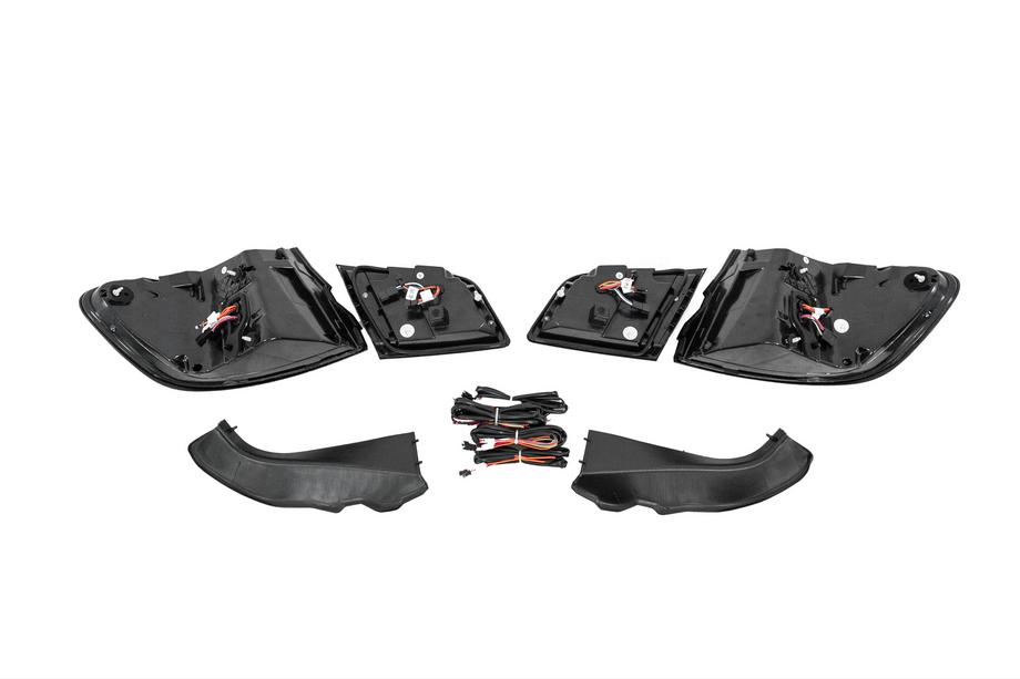 BMW 5 Series F10/F11 2010–2016 Rückleuchten (Black LCI Design) Foto 8