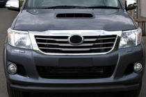 Toyota Hilux 2006-2015 Frontschutzbügel ST008 Black (Edelstahl) Foto 1