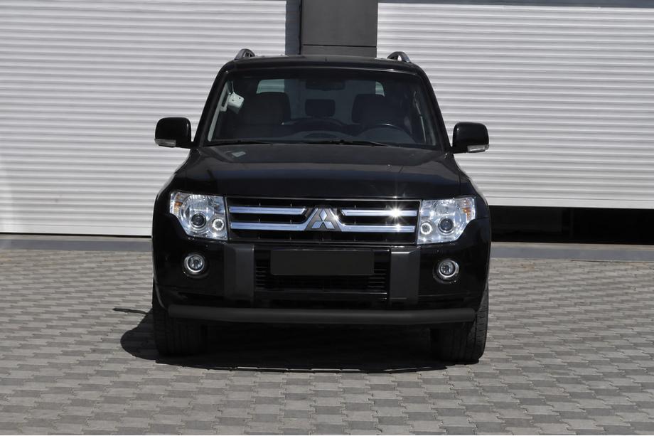 Mitsubishi Pajero Wagon IV 2006-2021 Frontschutzbügel ST008 Black (Edelstahl) Image