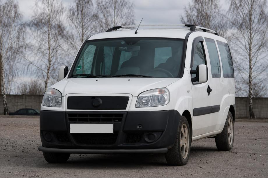 Fiat Doblo I 2001-2005 Frontschutzbügel ST008 Schwarz (Edelstahl) Image