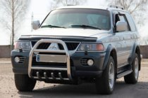 Mitsubishi Pajero Sport 1996-2007 Frontbügel QT007 (Edelstahl) Foto 3