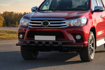 Toyota Hilux 2015- Frontschutzbügel ST015 Black (Edelstahl) Foto 2