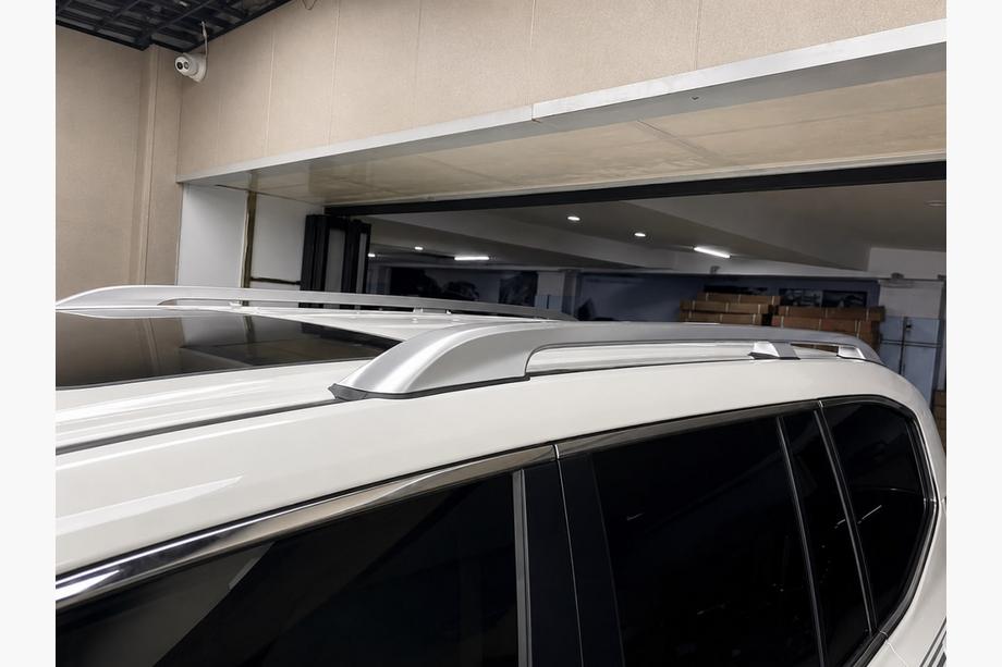 Toyota Land Cruiser 300 2021- Dachreling grau OEM (Aluminium) Image