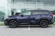 Toyota Rav 4 2019–2025 Integrierte Dachreling grau OEM (ABS-Kunststoff, Montage mit Kleber) Foto 2