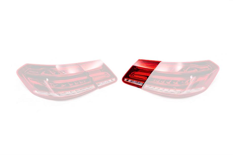 Mercedes E-class W212 2009-2016 Rückleuchte hinten rechts (Kofferraumdeckel, Facelift) Image