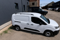 Citroen Berlingo/Multispace 2018- Dachreling schwarz (türkisches Design) Standard, Kunststofffüße Foto 1
