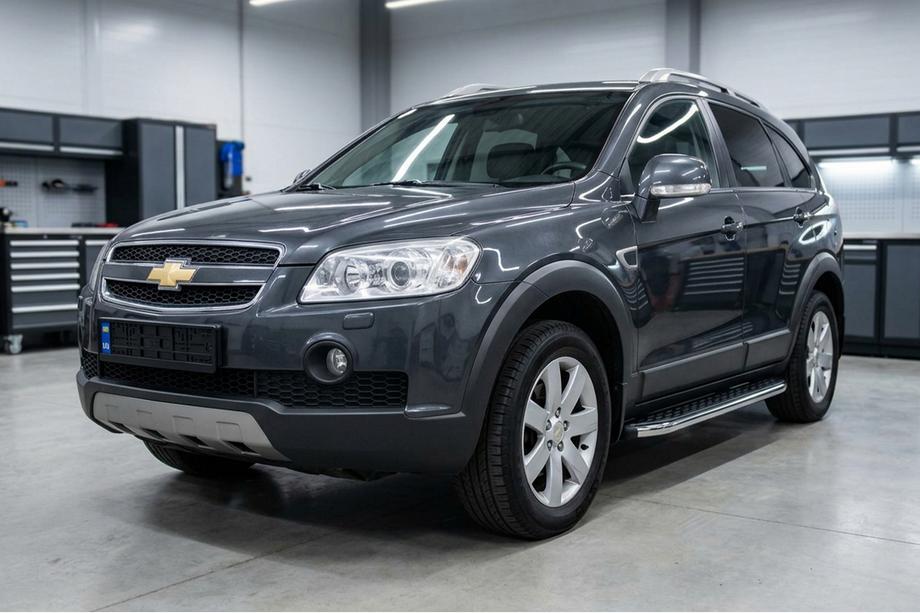 Chevrolet Captiva 2006-2019 Seitenschweller BlackLine (2 Stk., Aluminium) 2016-2019 Image