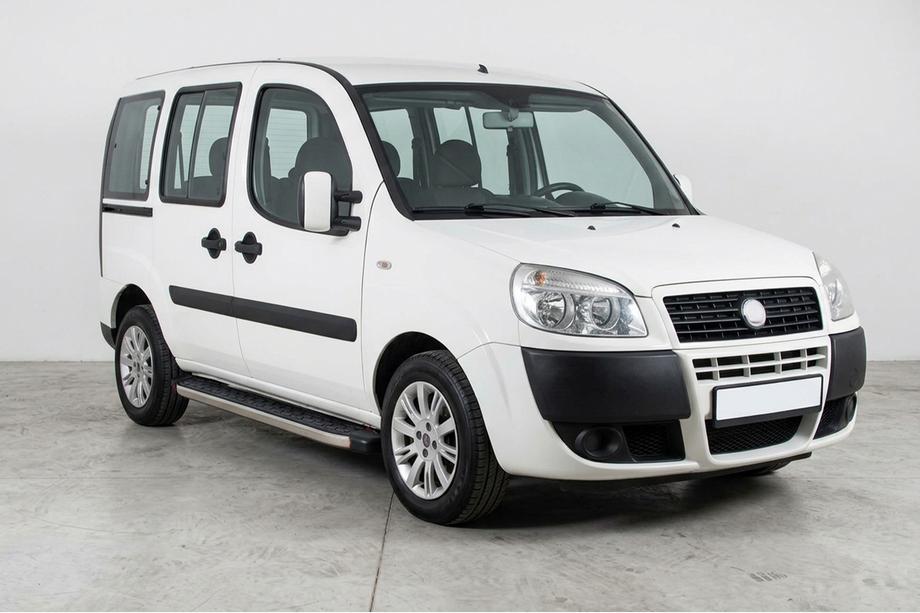 Fiat Doblo I 2005-2010 Trittbretter BlackLine (2 Stk, Aluminium) Image