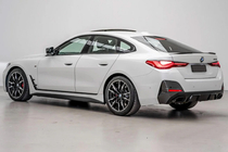 BMW 4 Series G22/23/26 2020- Heckstoßstangen-Diffusor mit Endrohrblenden (für G26 M-Sport) Foto 6