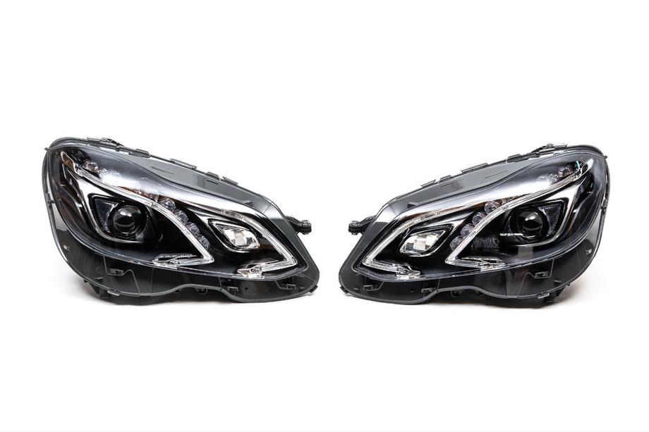 Mercedes E-class W212 2009-2016 Scheinwerfer vorne (2 Stk., Facelift, ohne Steuergeräte, für Fahrzeuge mit serienmäßiger Halogen-Optik) Foto 1