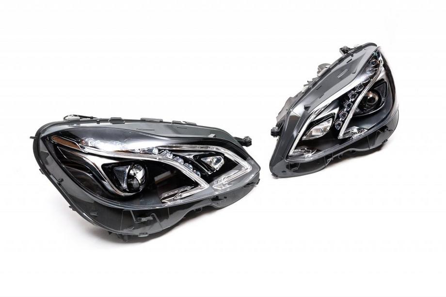 Mercedes E-class W212 2009-2016 Scheinwerfer vorne (2 Stk., Facelift, ohne Steuergeräte, für Fahrzeuge mit serienmäßiger Halogen-Optik) Foto 3