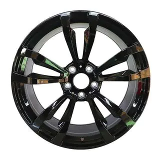 Geschmiedete Felgen DH-Style V9 R18