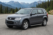 Suzuki Grand Vitara 2005-2017 Trittbretter BlackLine (2 Stk, Aluminium) Foto 1