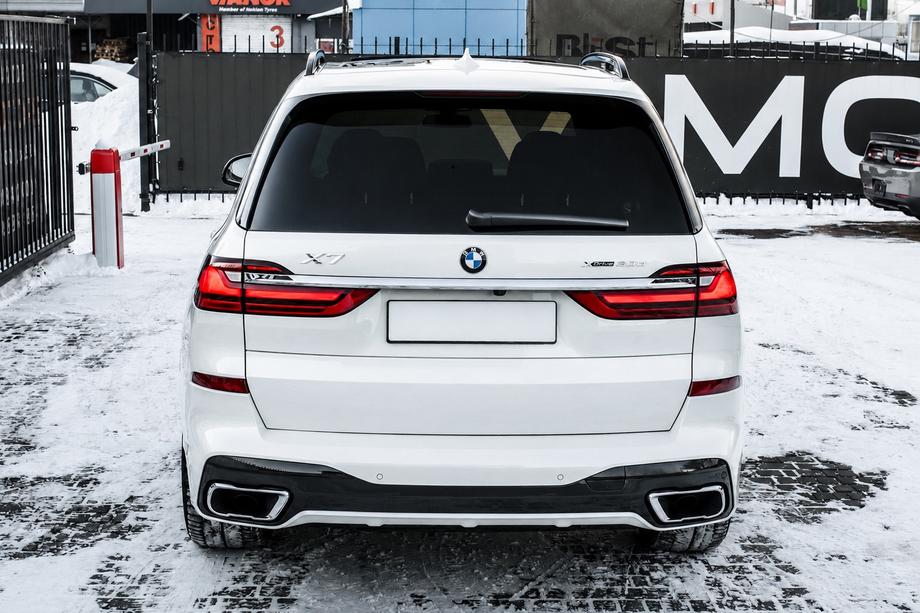 BMW X7 G07 2019- Heckstoßfänger M-Sport komplett montiert (2019-2023) Foto 1