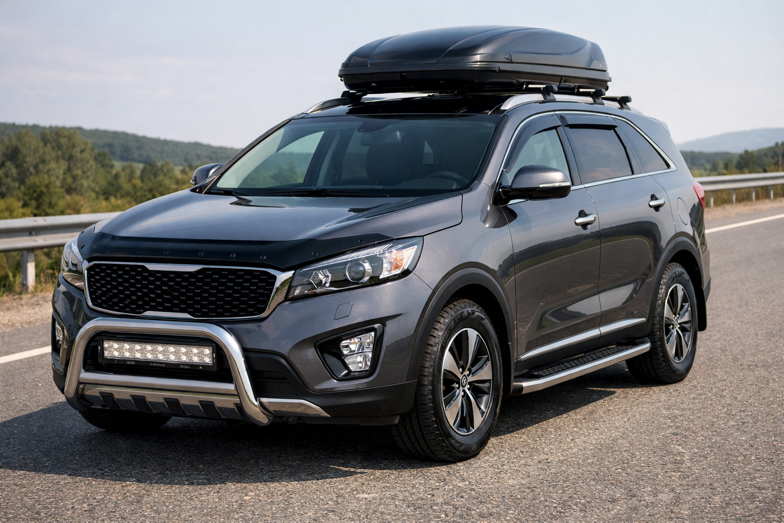Praktisches Upgrade für Kia Sorento III UM 2014-2020: Autobahnkomfort und Haubenschutz