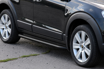 Chevrolet Captiva 2006-2019 Seitliche Trittbretter Premium Black (2 Stk., Edelstahl) Foto 3