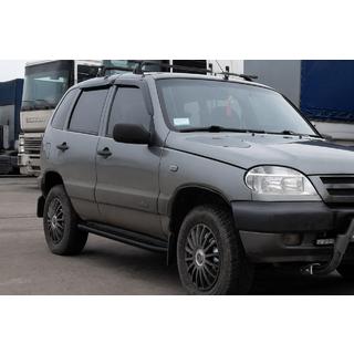 Seitliche Trittbretter Premium Black (2 Stk., Edelstahl) Foto 2