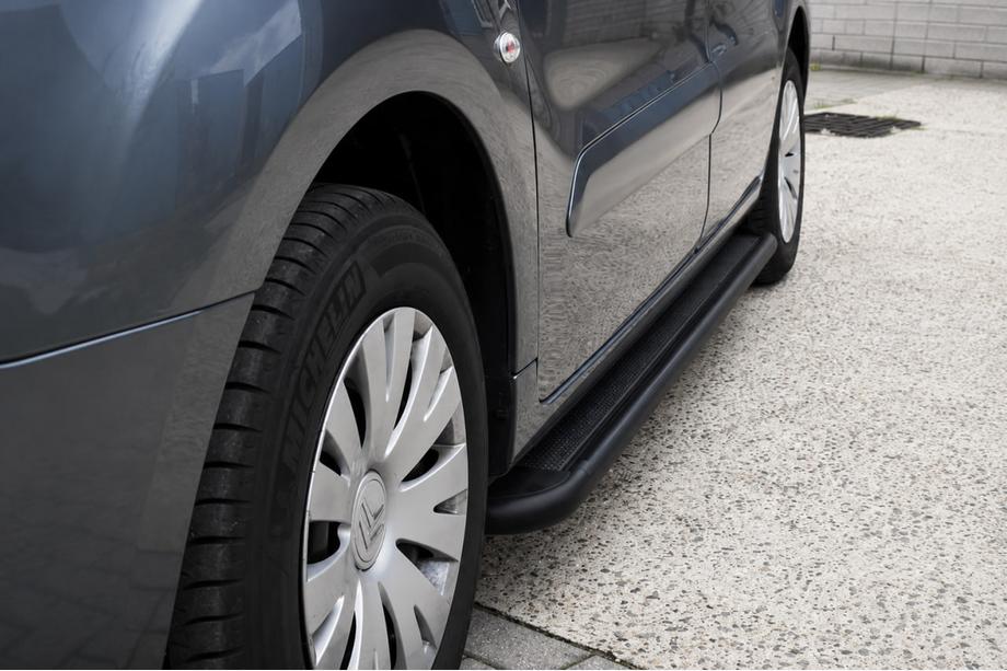 Citroen Berlingo 1996-2008 Seitliche Trittbretter Premium Black (2 Stk., Edelstahl) Image
