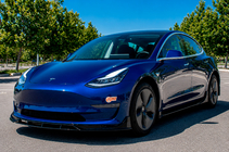 Tesla Model 3 2017- Frontlippe Lip Fast (für 2017-2023) Foto 1
