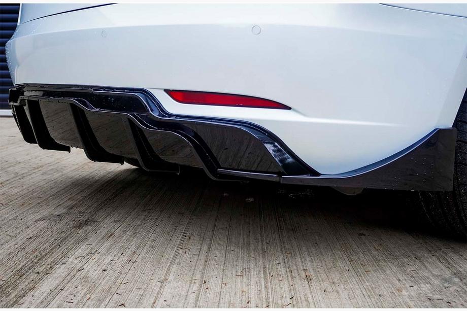 Tesla Model 3 2017- Heckstoßstangen-Diffusor Fast (für 2017-2023) Image