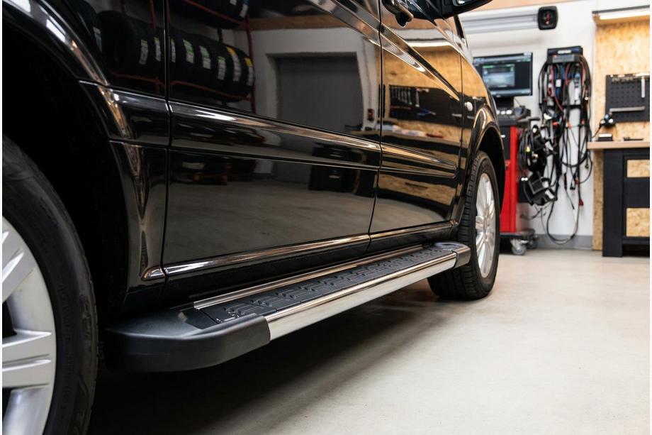 Mercedes Vito/V-class W447 2014- Seitenschweller RedLine V1 (2 Stk., Aluminium) Image
