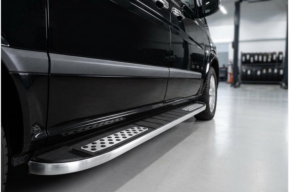 Mercedes Viano 2004-2014 Seitenschweller Tayga V2 (2 Stk., Alu) Image