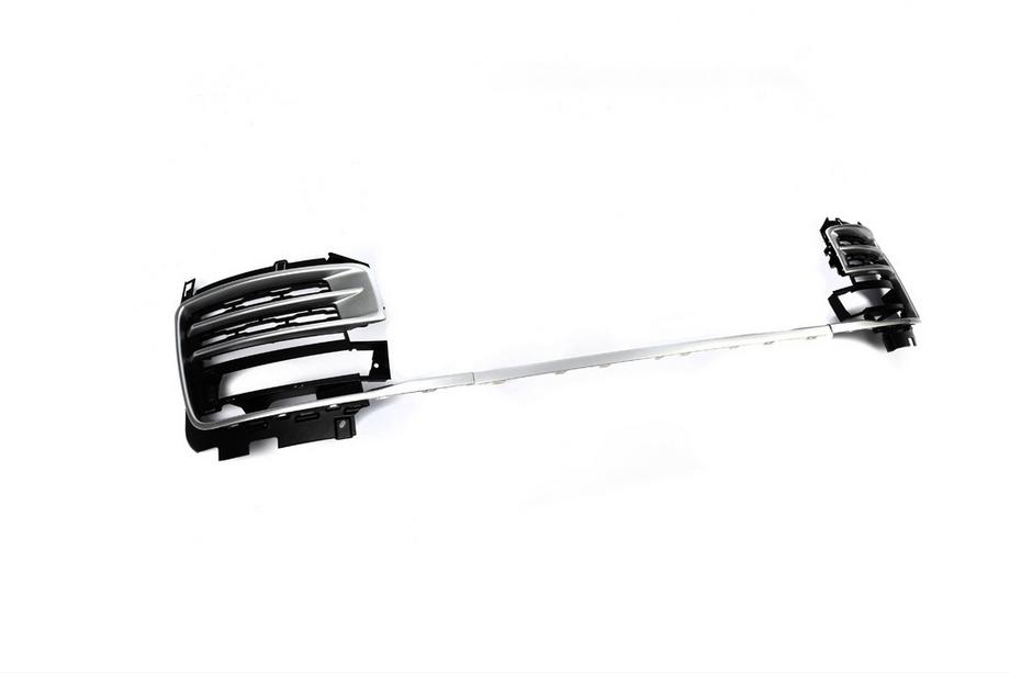 Range Rover IV L405 2013-2021 Frontlippe-Set für die Frontstoßstange SVA Silver (2018-2021, 3-tlg.) Foto 3
