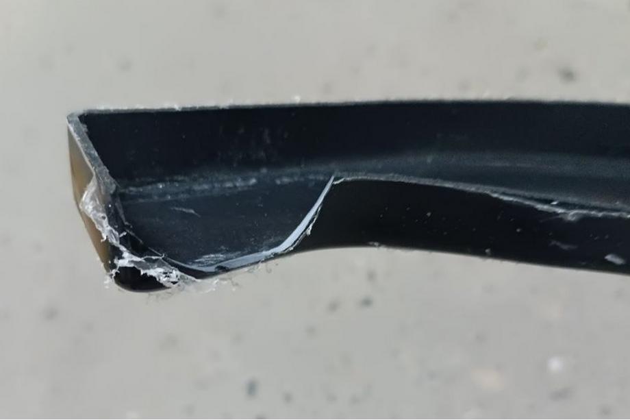 BMW 5 Series F10/F11 2010–2016 B-Ware Frontlippe DPT V2 (für M5, Schwarz Hochglanz) Foto 2