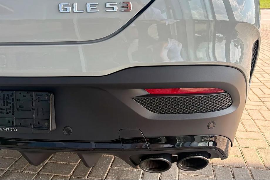 Mercedes GLE coupe C167 2019- AMG GLE53 Bodykit im 2023-Design (mit komplettem Heckstoßfänger) Foto 13