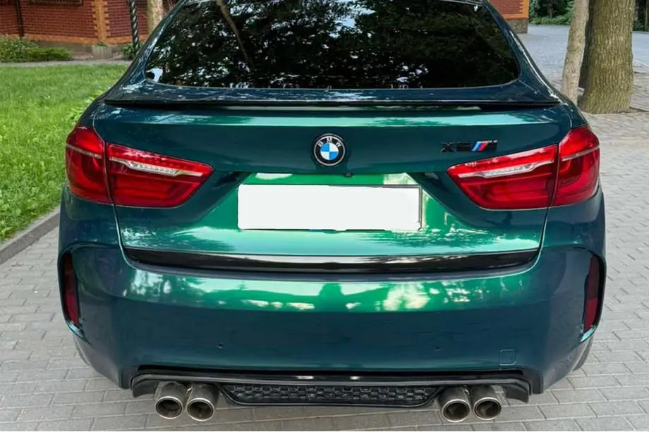 BMW X5 F15 Tuning: Spiegelkappen, Spoiler und Frontlippe