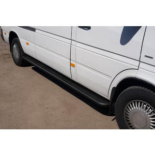 Seitliche Trittbretter Premium Black (2 Stk., Edelstahl) Foto 3