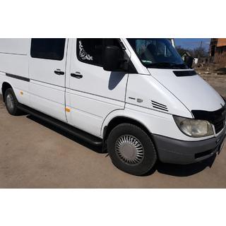 Seitliche Trittbretter Premium Black (2 Stk., Edelstahl) Foto 2
