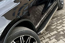 Volkswagen Touareg 2002–2010 Trittbretter BlackLine (2 Stk, Aluminium) Foto 3