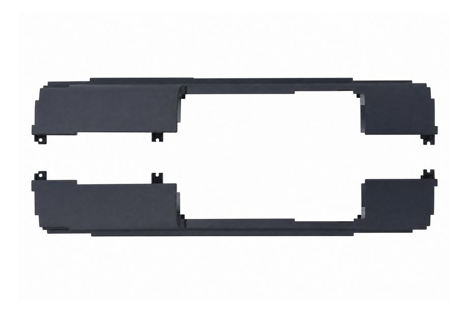 Land Rover Defender 2019- Abdeckung Abschleppöse hinten (Heckstoßstange) mit Öffnung für elektrische Anhängerkupplung, Schwarz glänzend Foto 1