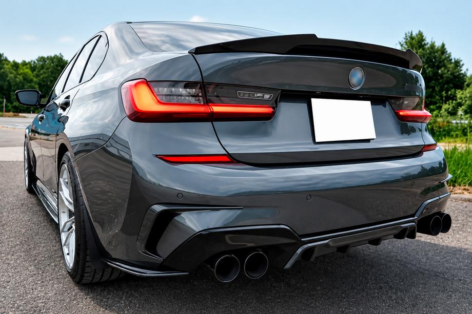 BMW 3 Series G20/G21 2018- DPT Heck-FLAP-Aufsätze (für G20, glänzend schwarz) Image