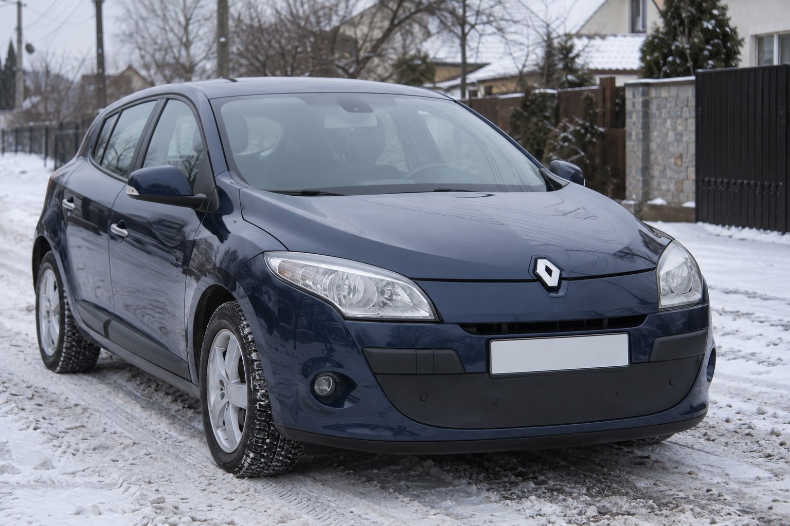 Winterabdeckung fürs Pkw: Megane III, Aveo T250, Lanos, Lacetti, Astra G, Passat B6, Santa Fe 2 — was wählen