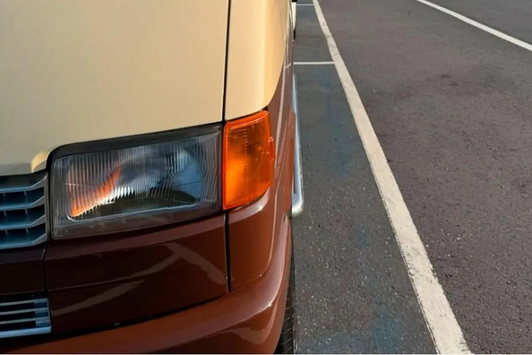 Volkswagen T4 fürs Camping und Offroad: Montage von Frontschutz, Seitenschwellern und Heckecken Foto 11