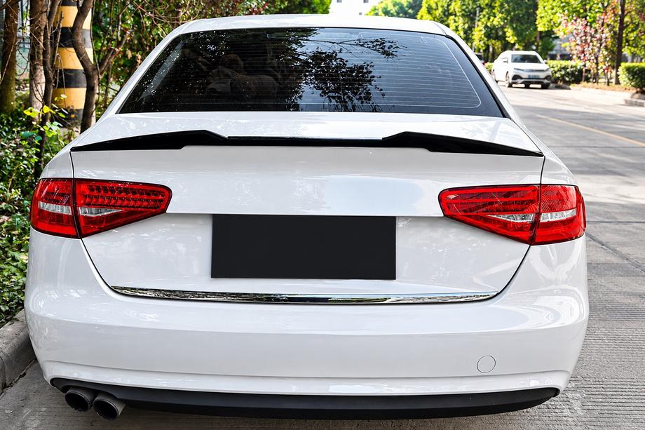 Audi A4 B8 2007-2015 M4-Style Heckspoiler (für SD 2011-2015, Schwarz Hochglanz) Foto 1