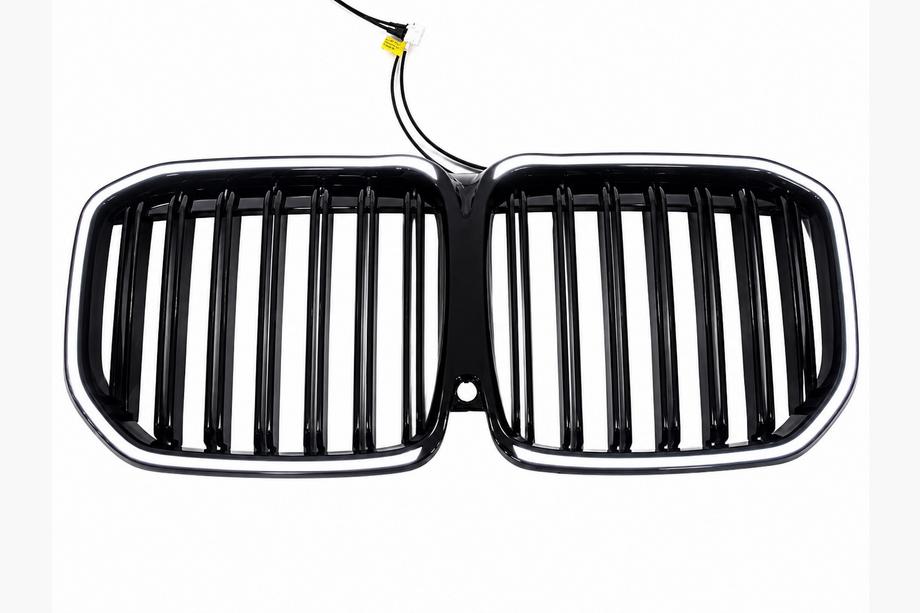 BMW X7 G07 2019- LED Nieren Grill im M-Look (2022+, Schwarz glänzend) Foto 1