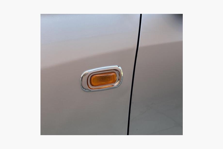 Honda Civic Sedan VII 2001-2006 Chrom Blende für Blinker (Kunststoff) Foto 1