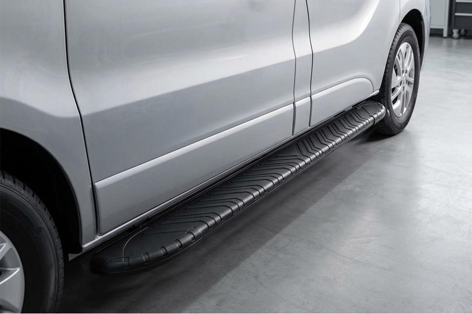 Nissan Primastar 2002-2014 Seitenschweller Bosphorus Black (2 Stk., Aluminium) Image