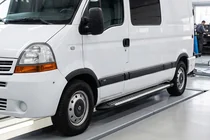 Nissan Interstar 2002-2010 Seitenschweller Line (2 Stk., Aluminium) Foto 1